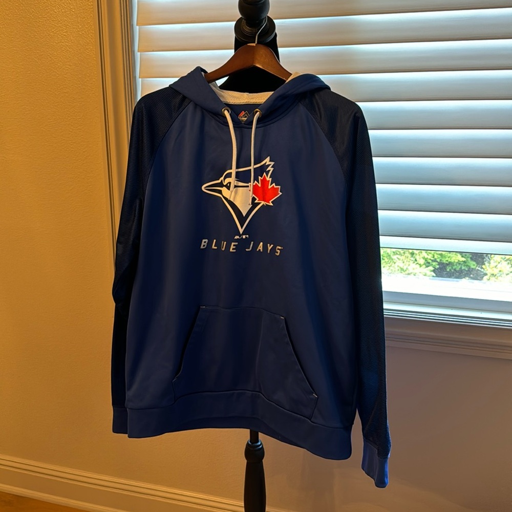 Very Good condition sweatshirt 
Blue jays